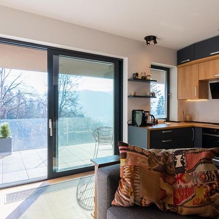 Mirador Bohemian Apt With Views Over Old Town And Tampa Mountain, Near Poiana Брашов Экстерьер фото