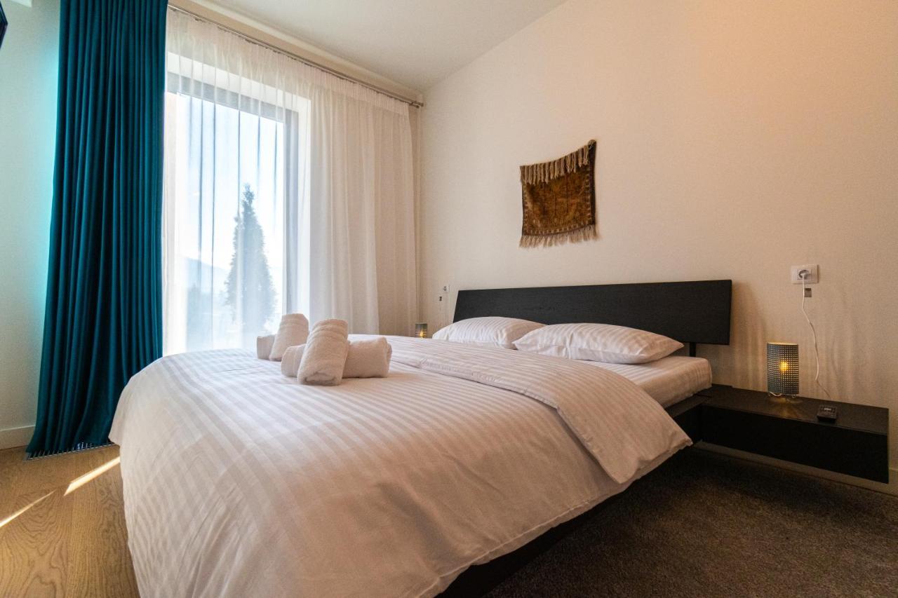 Mirador Bohemian Apt With Views Over Old Town And Tampa Mountain, Near Poiana Брашов Экстерьер фото