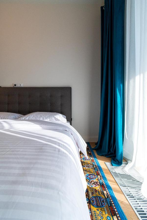 Mirador Bohemian Apt With Views Over Old Town And Tampa Mountain, Near Poiana Брашов Экстерьер фото